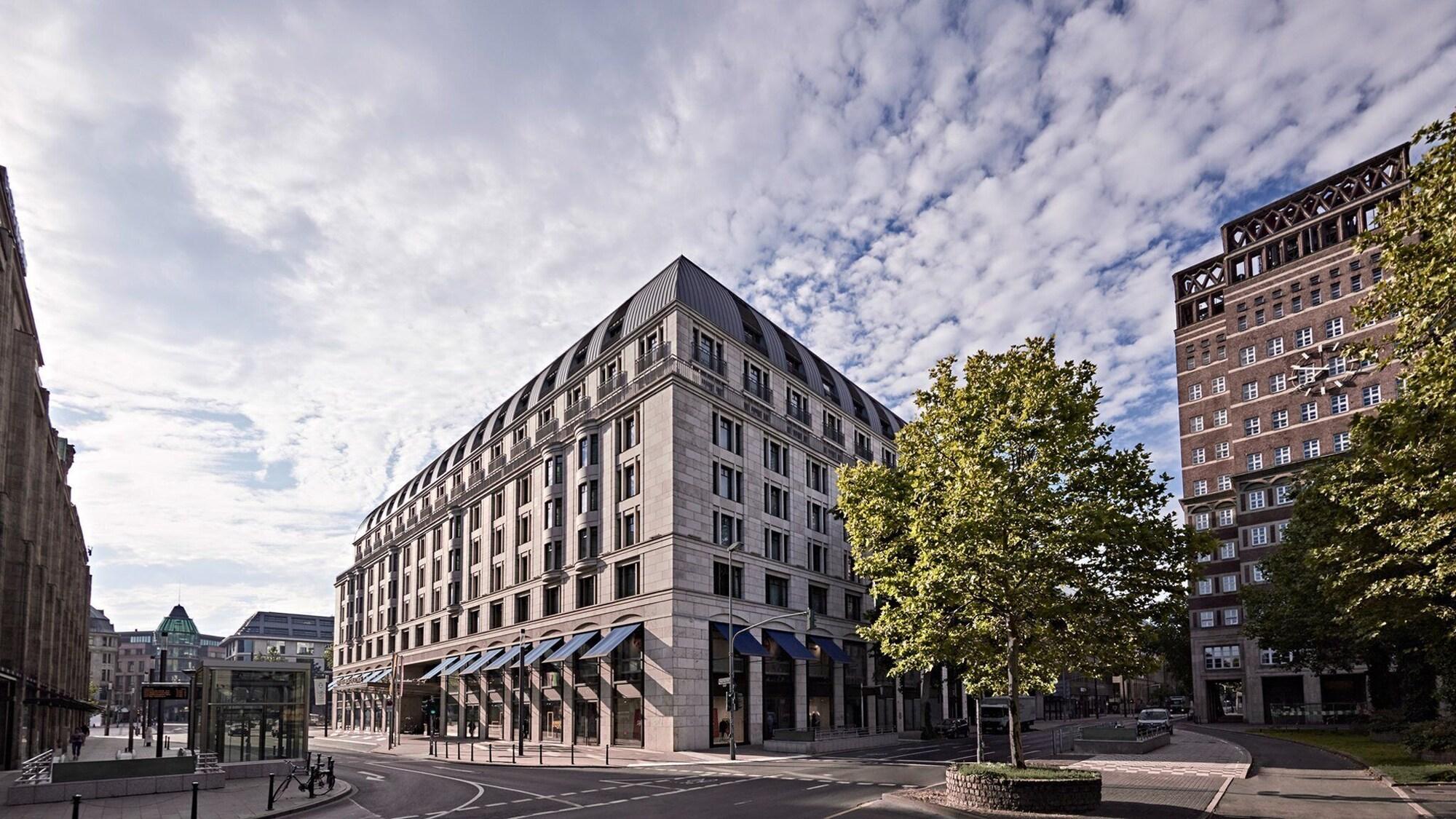 דיסלדורף Breidenbacher Hof, Best Grandhotel 2024 - Die 101 Besten מראה חיצוני תמונה